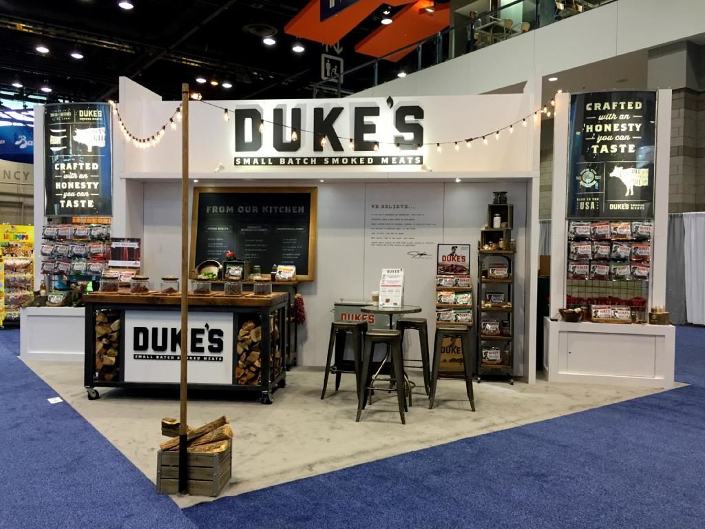 trade show booth design on a budget