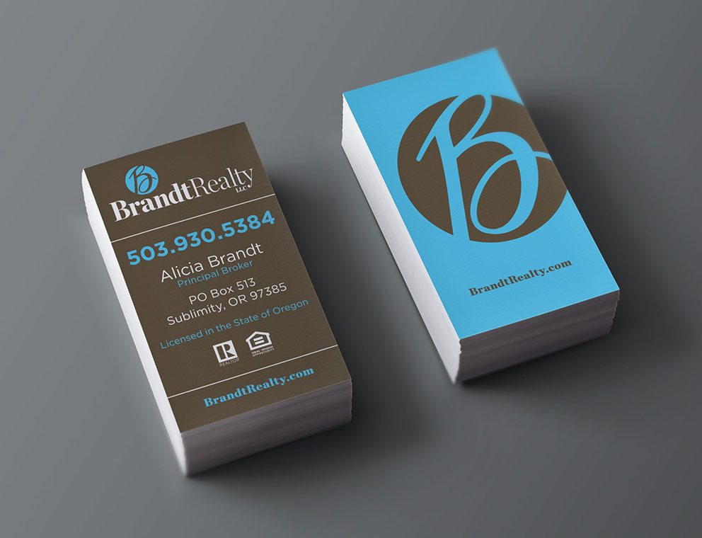 Real Estate Business Cards : Real Estate Business Card 31 - Graphic Pick : Choose one of our free business card templates and custom design it and print it for any real estate office.