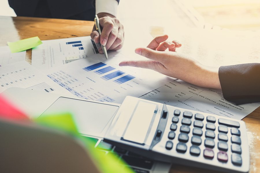 Valuation Multiples for Grocery Stores/Supermarkets - Peak Business  Valuation