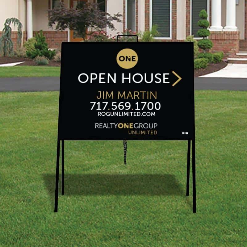Open House Sign with black background