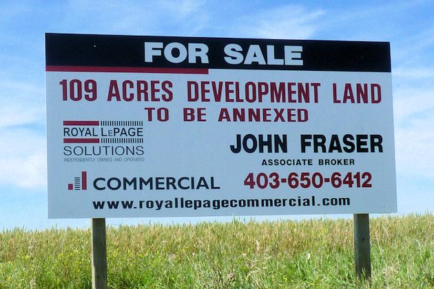 Commercial real estate sign