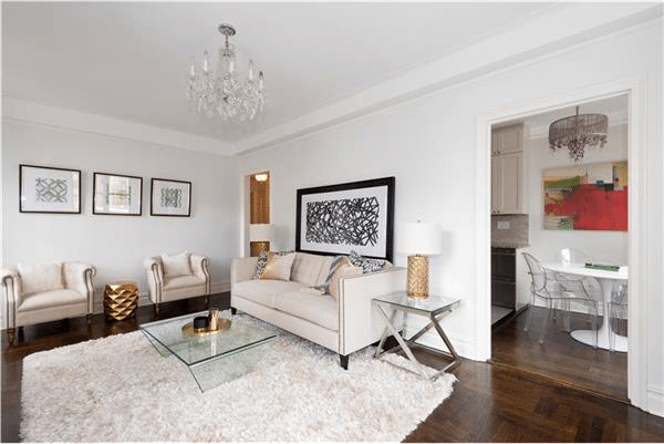 Top 19 Home Staging Tips For Realtors Living Room After Home Staging