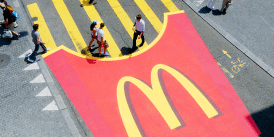 25 Creative Grassroots Marketing Ideas & Examples