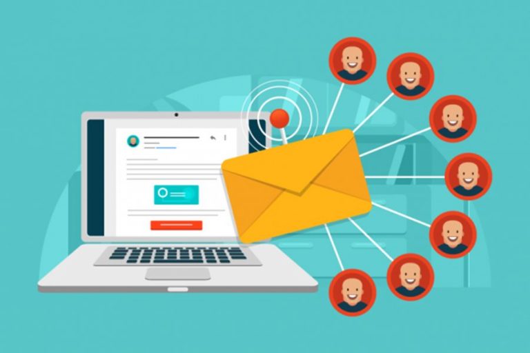 10 Excellent Customer Service Examples Driving Engagement & Results