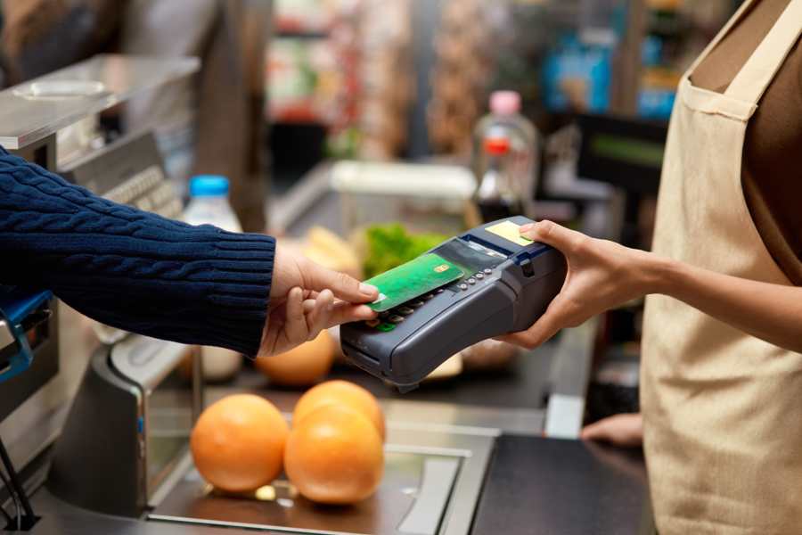 Customer paying using a credit card.