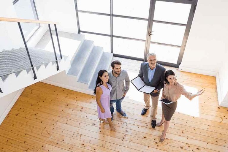 How Real Estate Referral Fees Work (+ Template & Calculator)