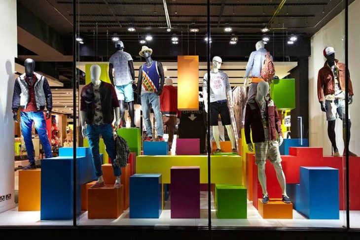 20 Tips And Ideas For Your Retail Store Window Displays