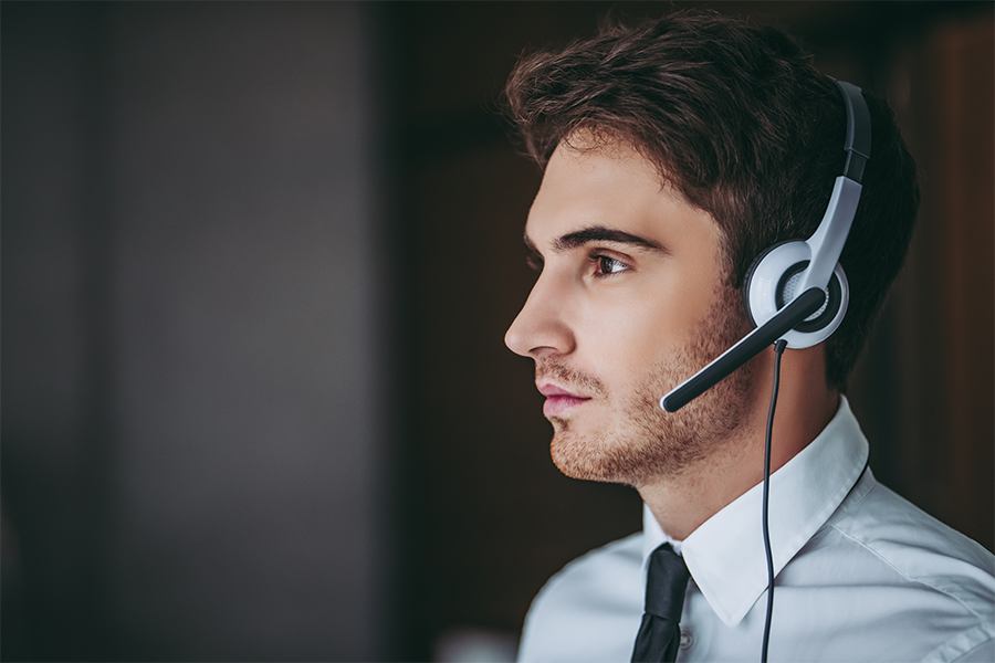 A male call center agent.