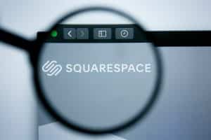 Squarespace logo on browser tab with magnifying glass.