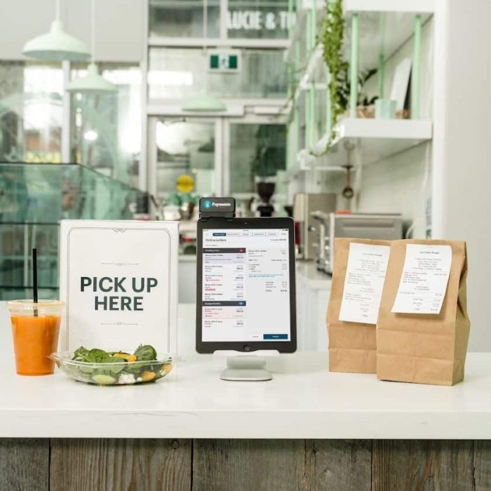 TouchBistro's self-ordering kiosks are powered by your online ordering menu.