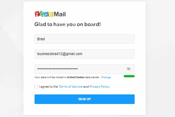 Sign up form of Zoho Mail.