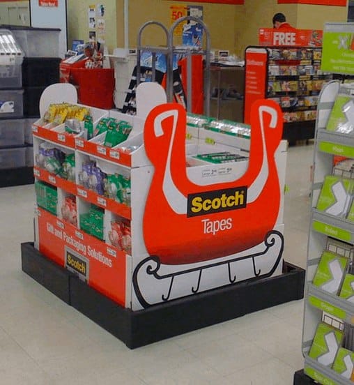 These 17 effective types of visual merchandising displays will boost your  store traffic