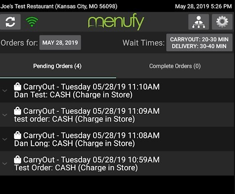 Receiving orders in the Menufy restaurant console.