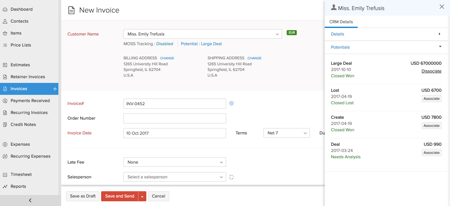 Creating new invoice in Zoho CRM.
