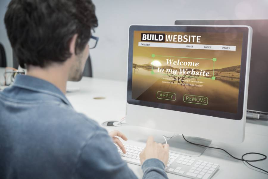 A businessman building a HubSpot website