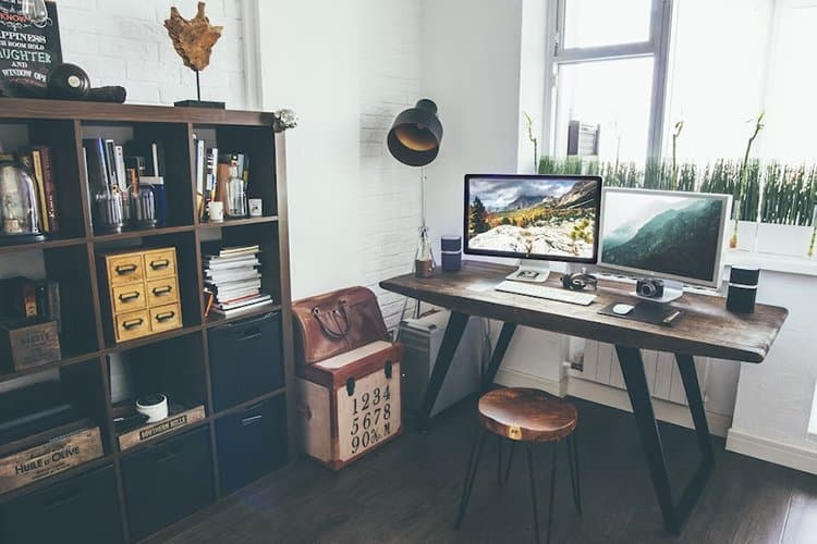 Neat and conducive home office