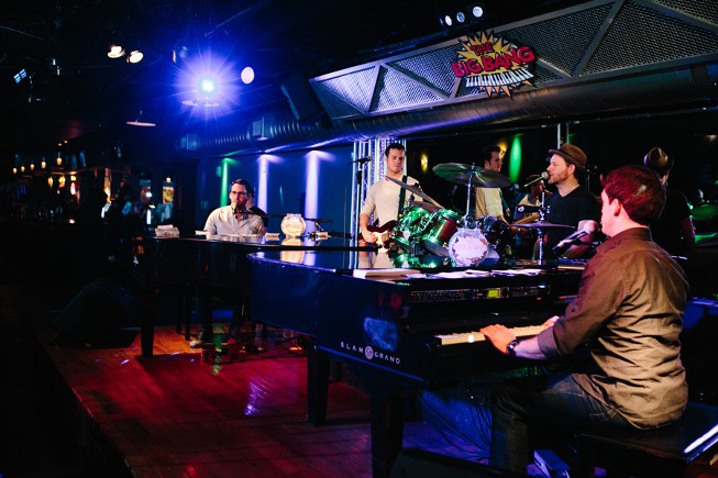 Photo of dueling pianos at The Big Bang Bar in Nashville, TN.