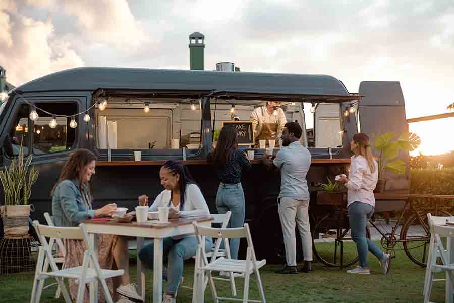 Top 20 Food Truck Industry Statistics for 2023