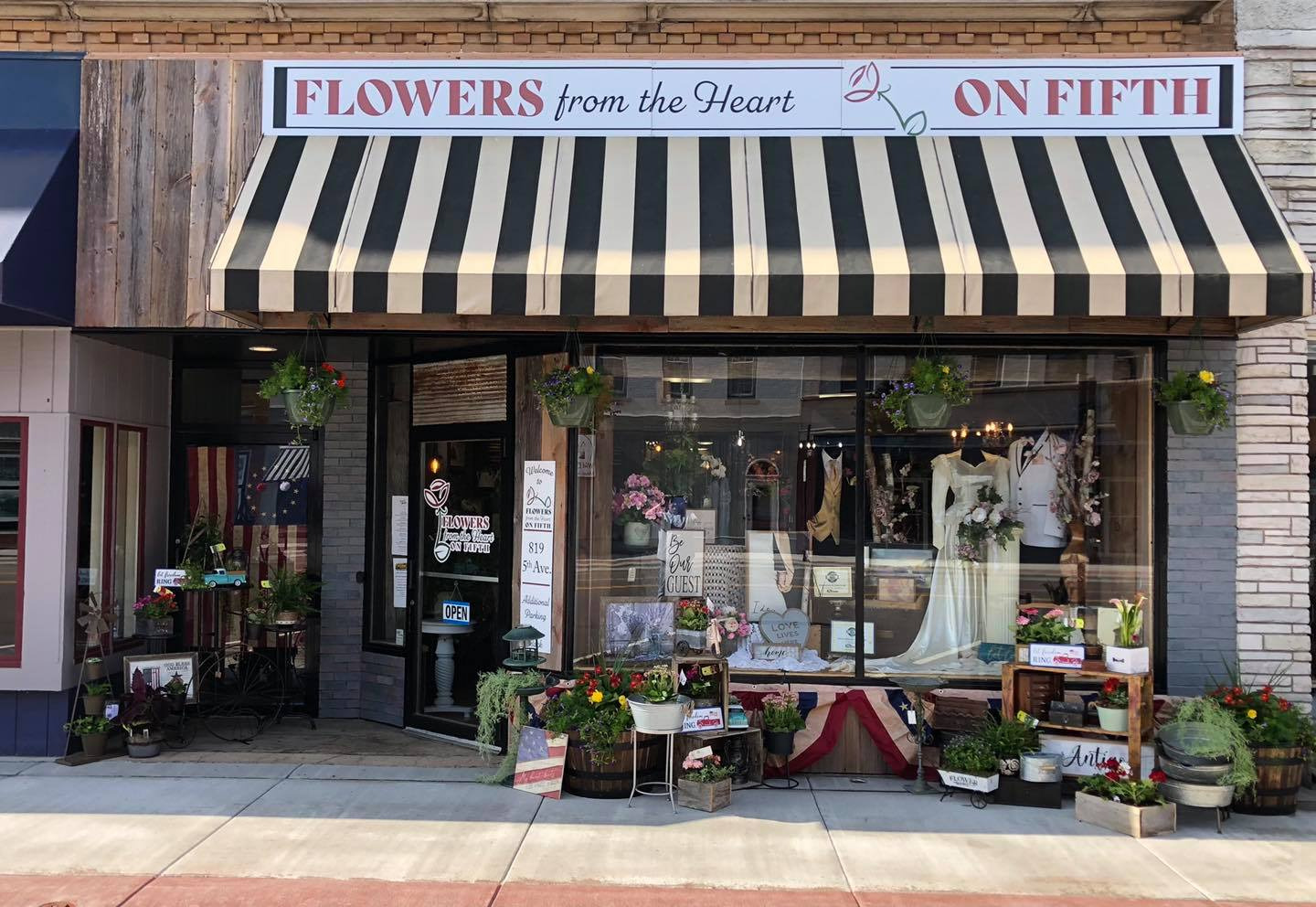 Flowers from the Heart on Fifth store window and entryway