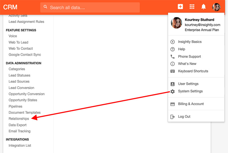 Insightly CRM lets you set up link relationships for your contacts.