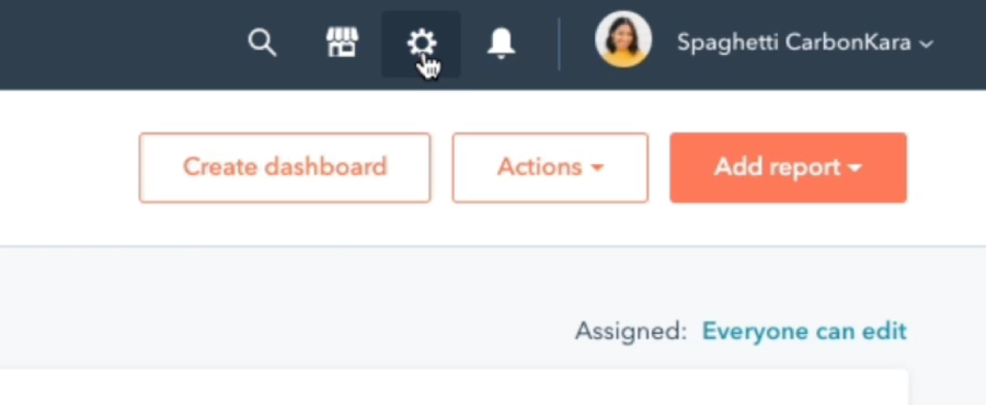 HubSpot CRM’s settings icon on the sales dashboard.