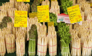Asparagus bundles with price labels
